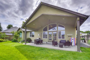 Polished McMinnville House Less Than 2 Mi from Town!